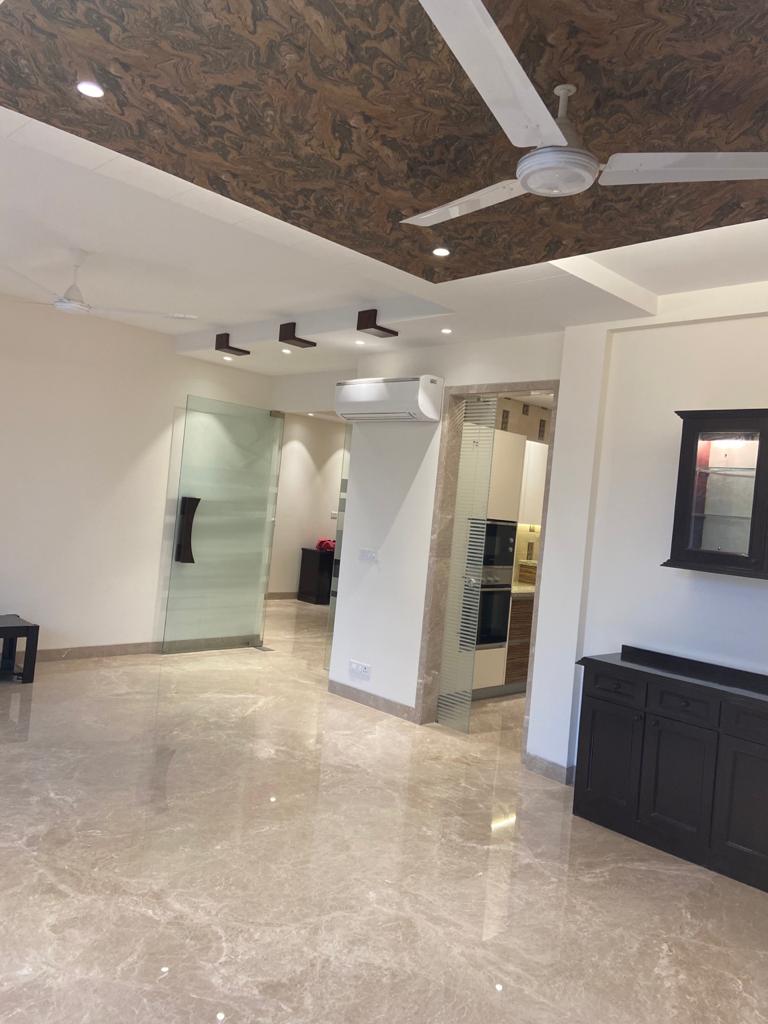 4BHK Builder Floor Available For Rent in Defence Colony