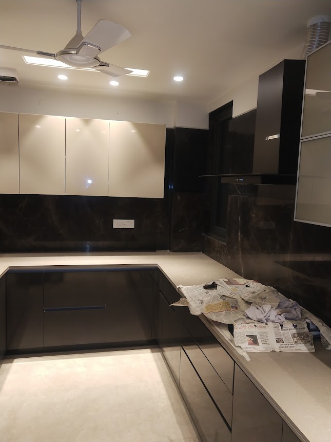 Builder Floor Available for Sale in Defence Colony