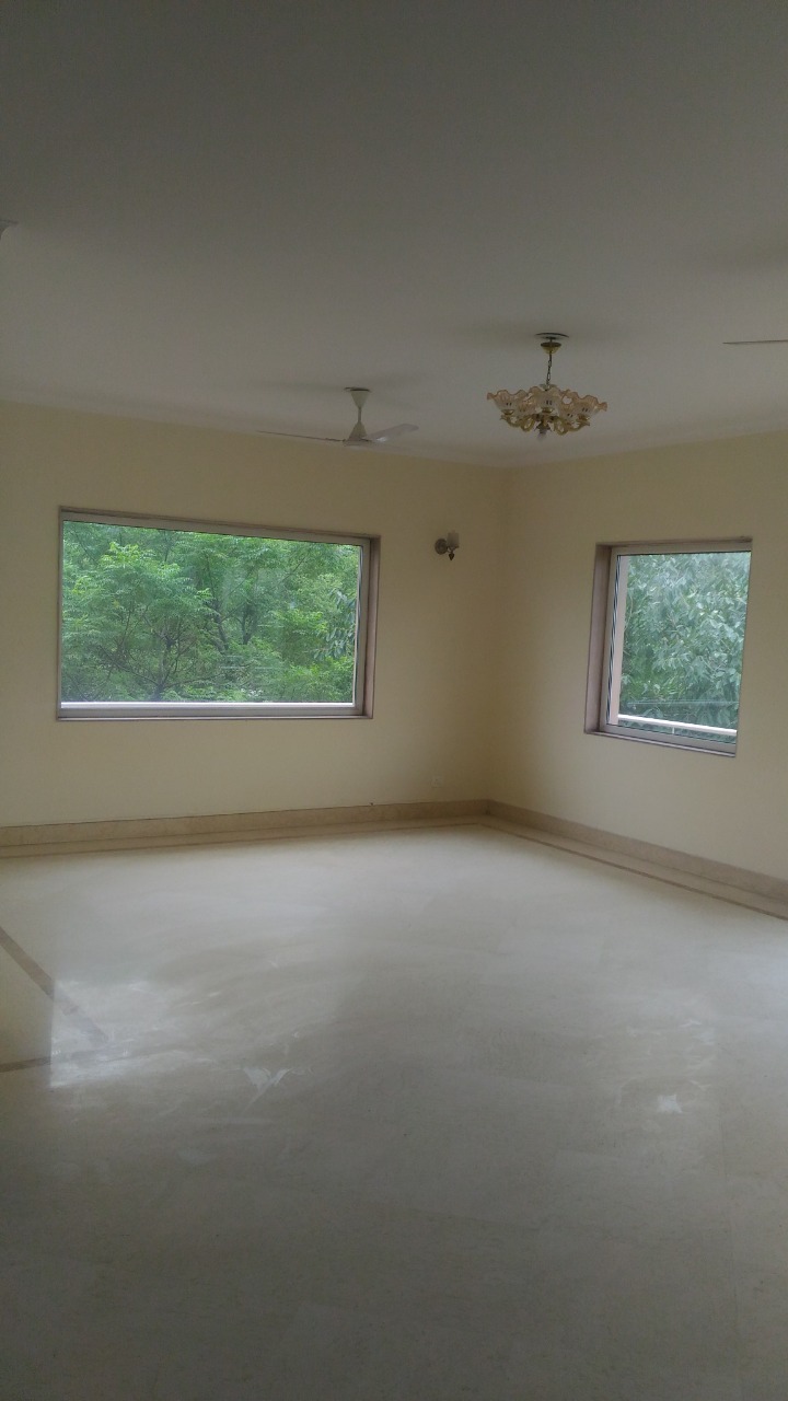 4BHK Builder Floor Available For Rent in Ishwar Nagar